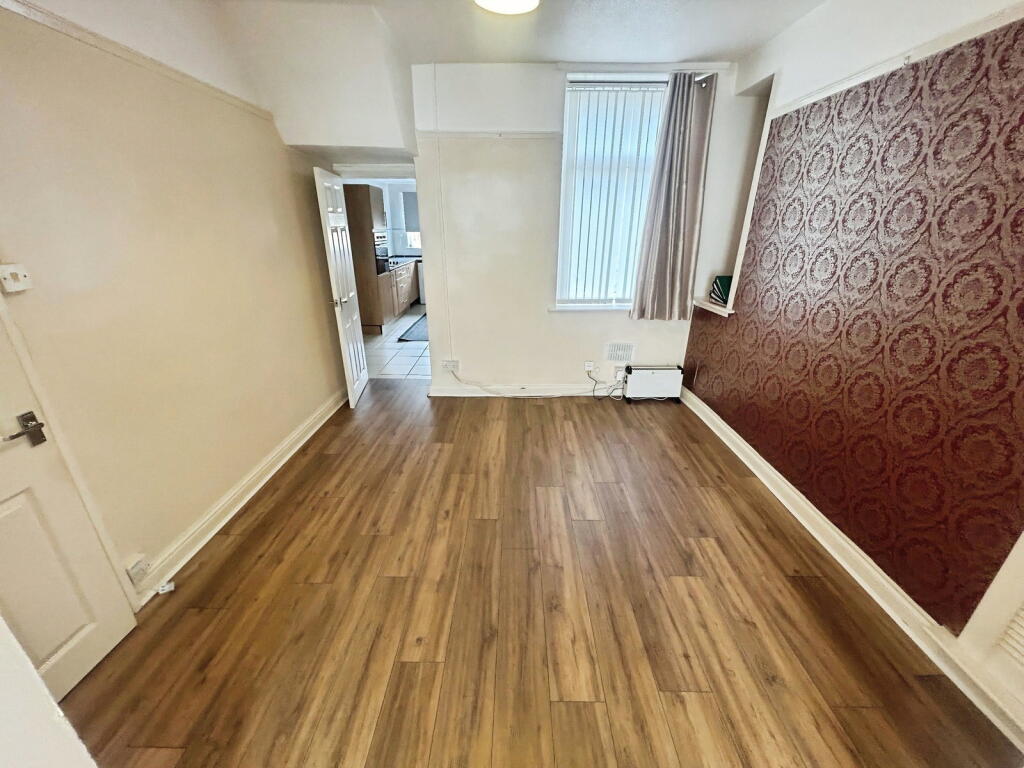 Sunnyside Road,Bridgend,CF31 4AE photo 3