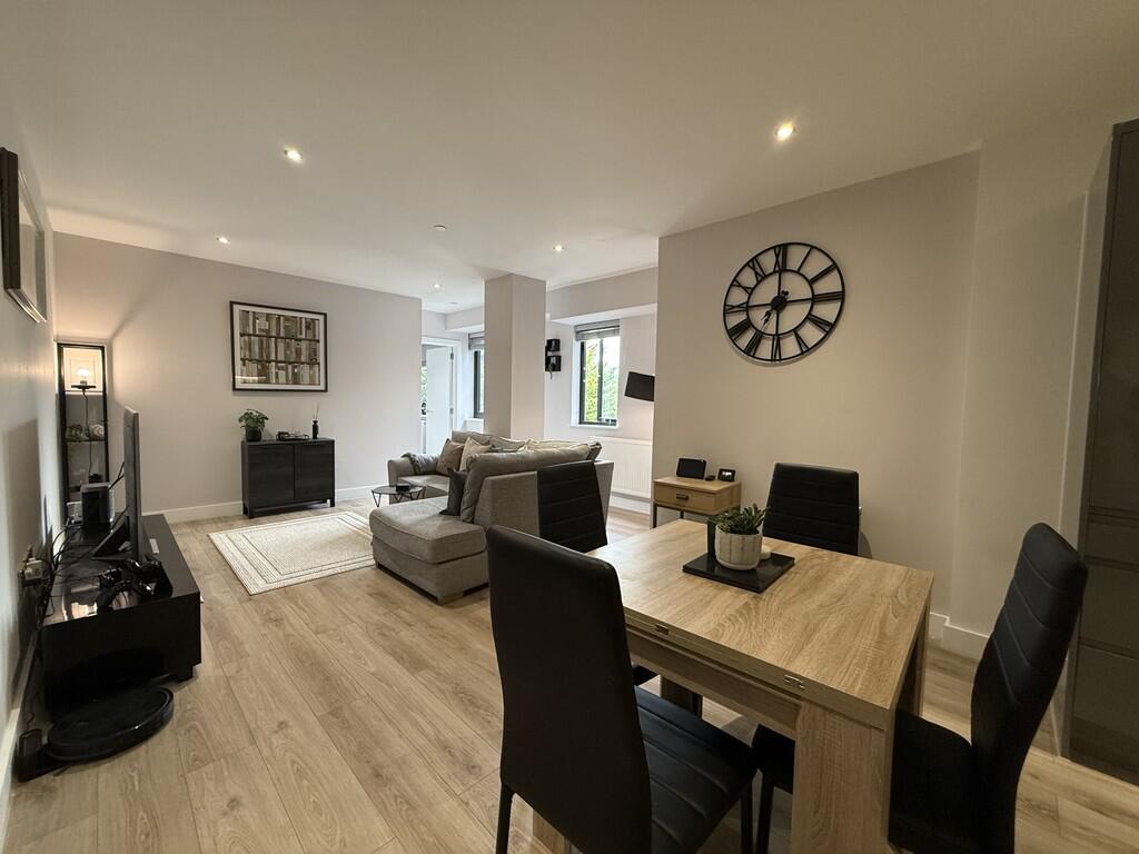 Broadoaks, 548 Streetsbrook Road, Solihull photo 4