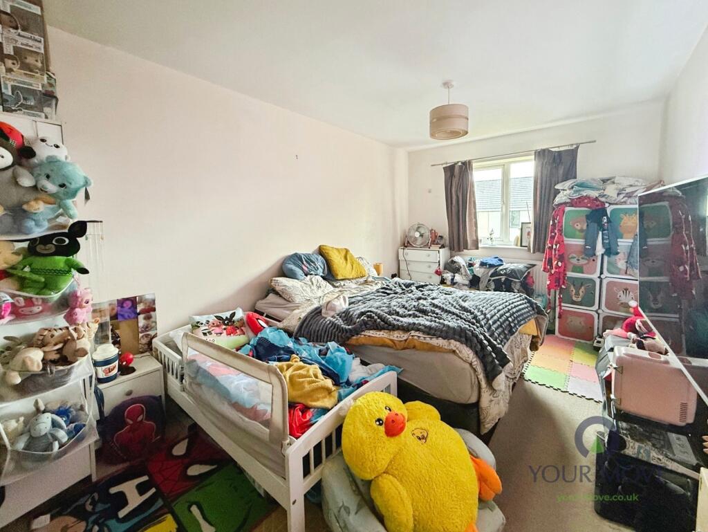 Apartment in Sandwell, West Midlands - View 5