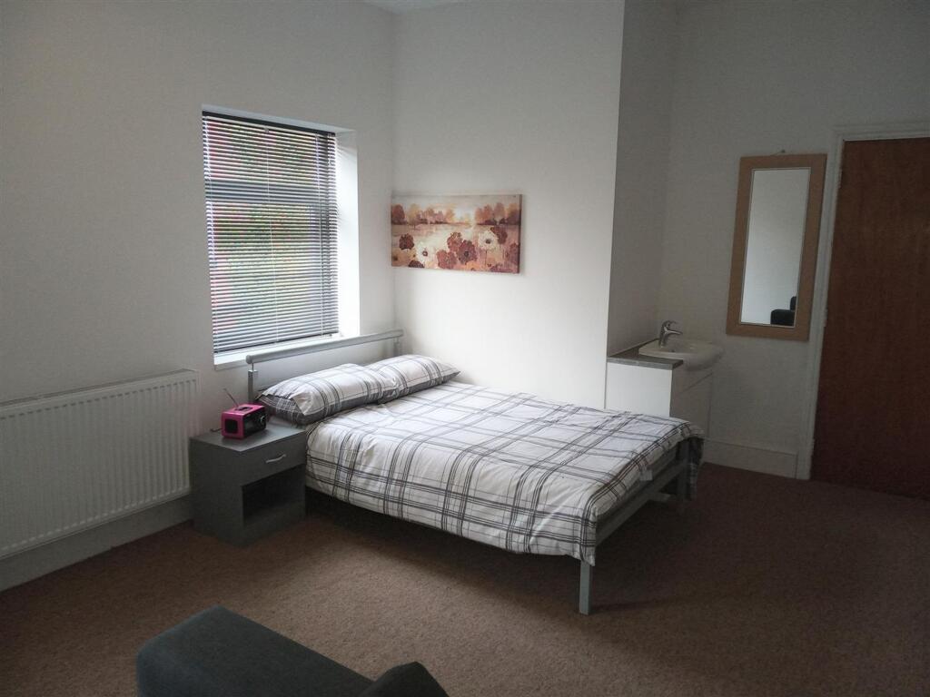 Main image of property: Gloucester Street, Coventry, CV1
