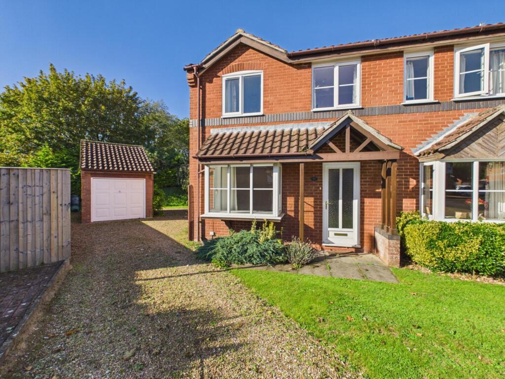 Main image of property: 23 College Park, Horncastle