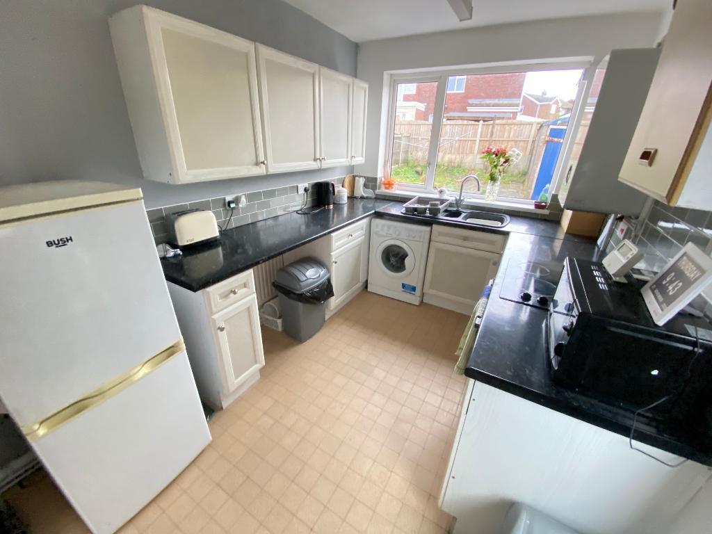 Moorland Close, Werrington, Stoke On Trent, ST9 0EH photo 4