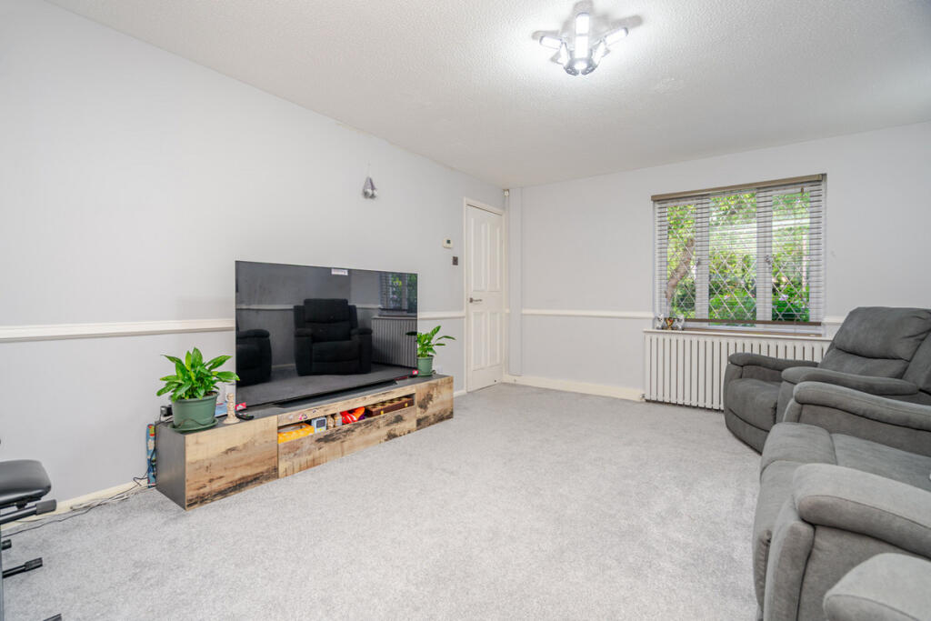 Downland, Two Mile Ash, Milton Keynes, MK8 - More