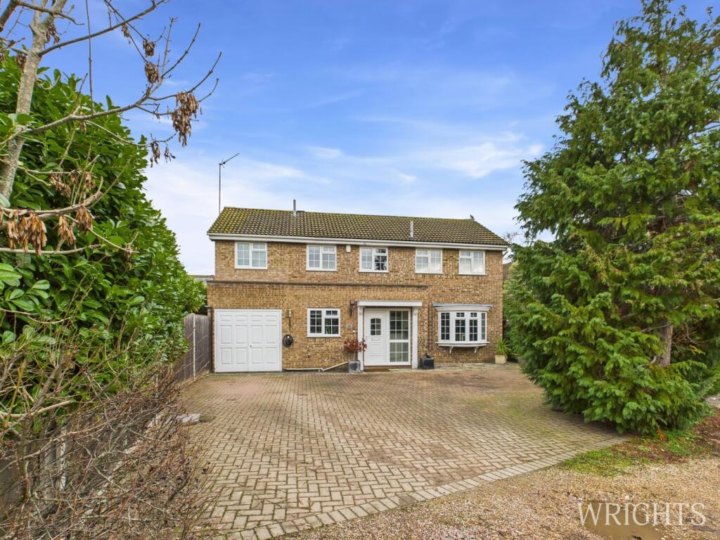 Main image of property: The Shaws, Welwyn Garden City, AL7