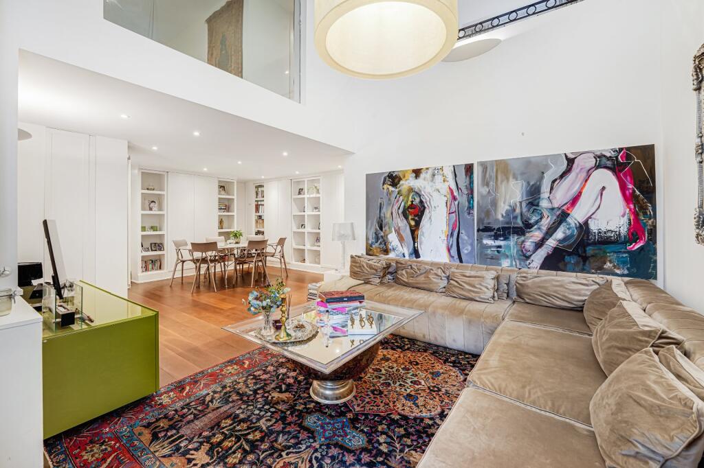 Main image of property: Queen's Gate Place Mews, London