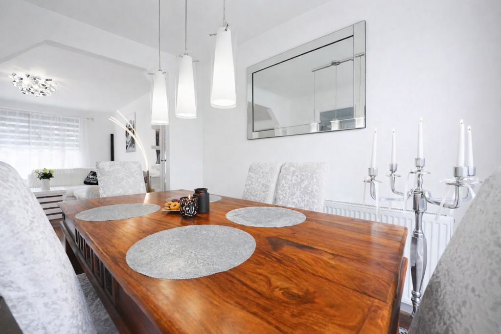House in Glasgow City - More