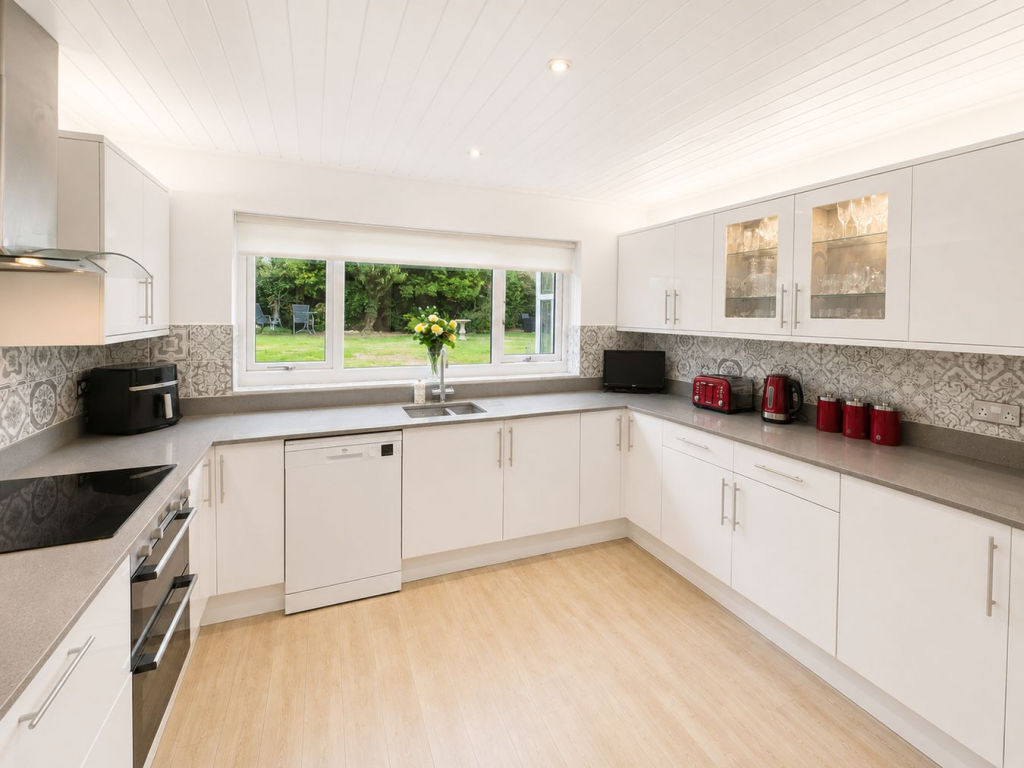House in Worcester - More