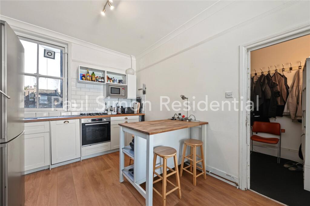 Apartment in London - View 4