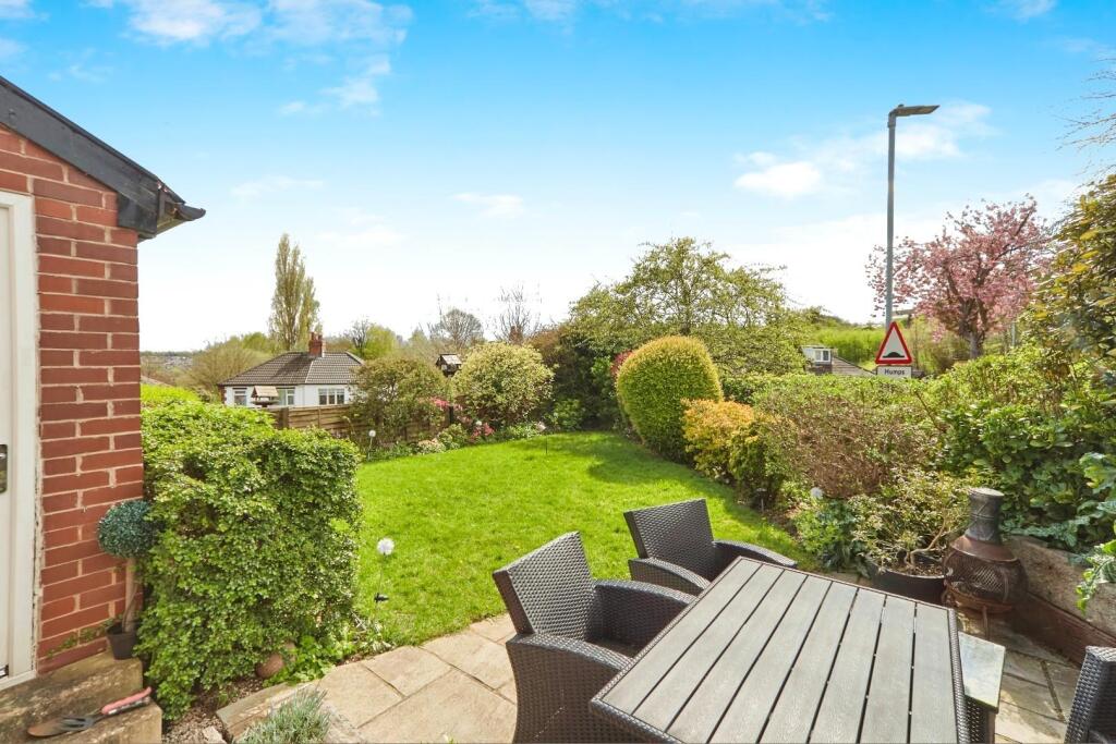 Main image of property: Hare Park Mount, Leeds