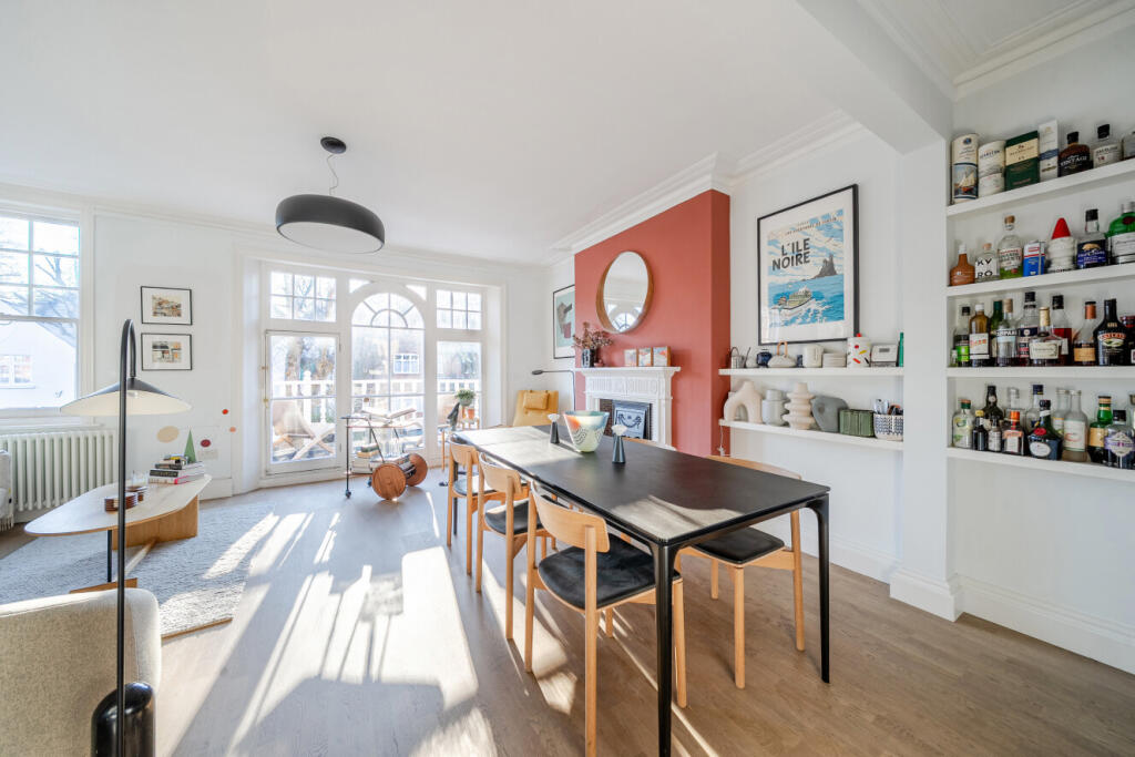 Main image of property: Hornsey Lane Gardens, Highgate, London, N6