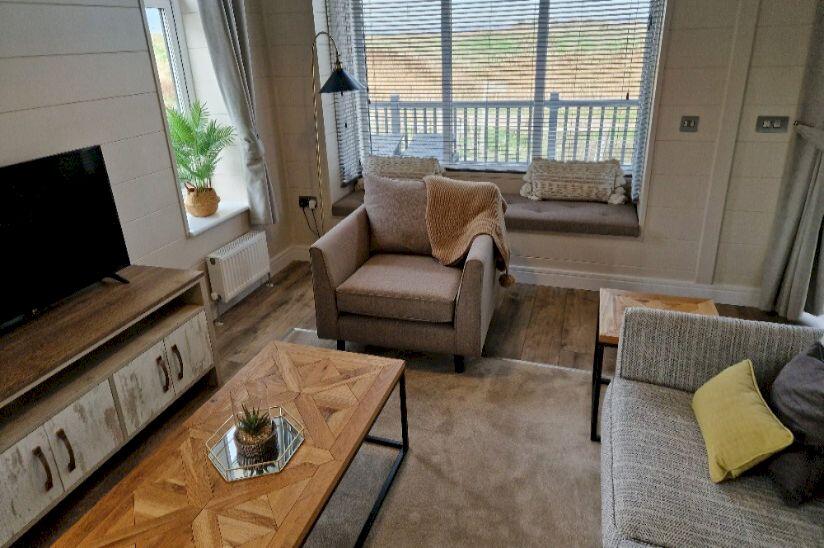 Two Bed Omar Boutique (42x20) 2022, Seal Bay Resort, Selsey, Chichester, West Sussex, PO20 9EL photo 3