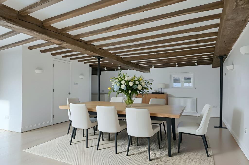 Cherry Tree Court, Diss photo 3
