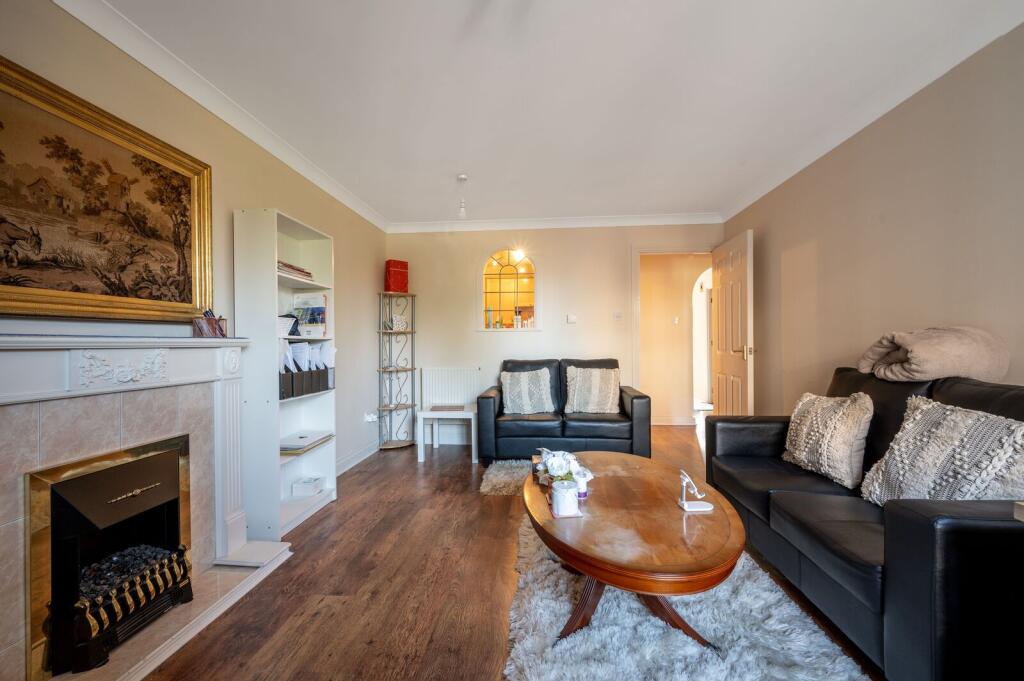 Apartment in Guildford - View 4