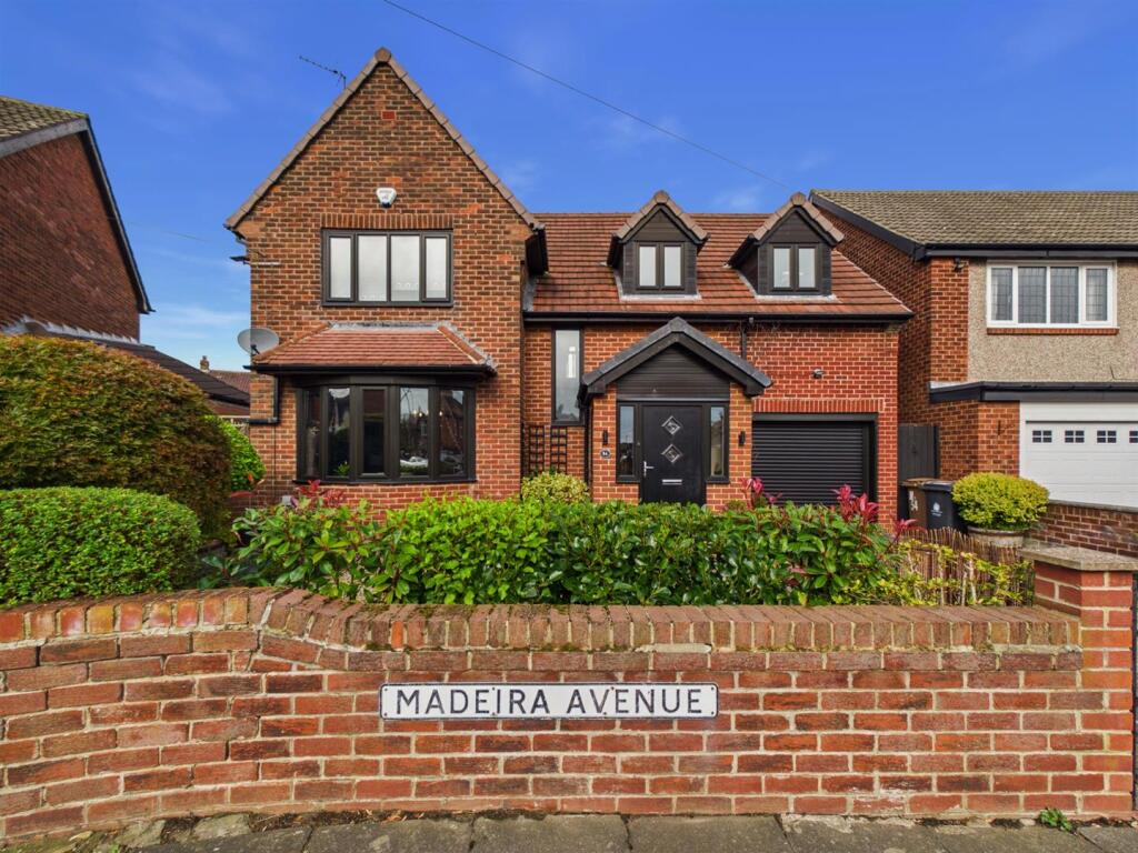4-bed detached on Madeira Avenue, Whitley Bay, £679,950