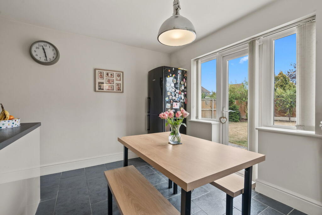 House in Gloucester, Wotton - More