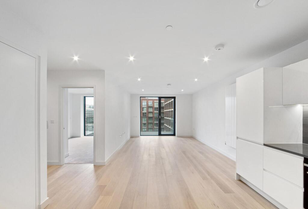 Main image of property: John Cabot House, Royal Wharf, E16