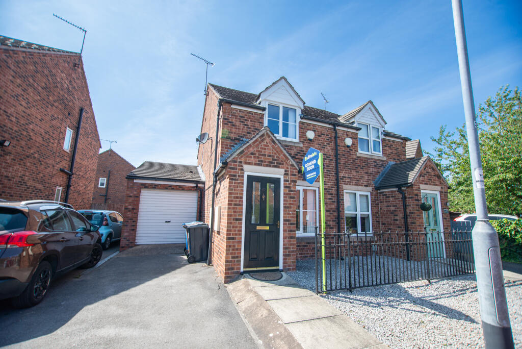 Main image of property: Hayton Grove, Kingston Upon Hull, City Of Kingston Upon Hull