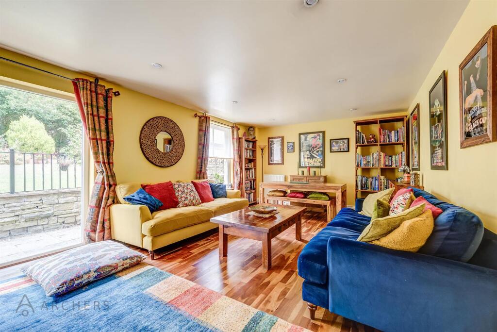 Tapton Mount Close, Broomhill, Sheffield photo 2