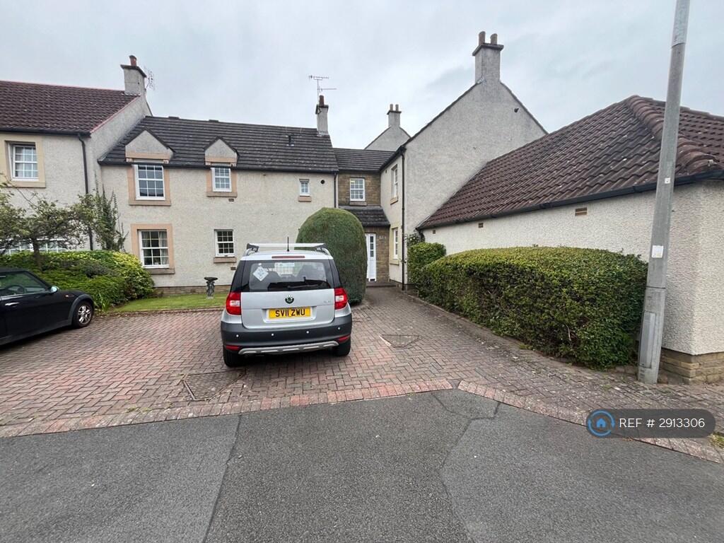 Main image of property: Hillpark Court, Edinburgh, EH4