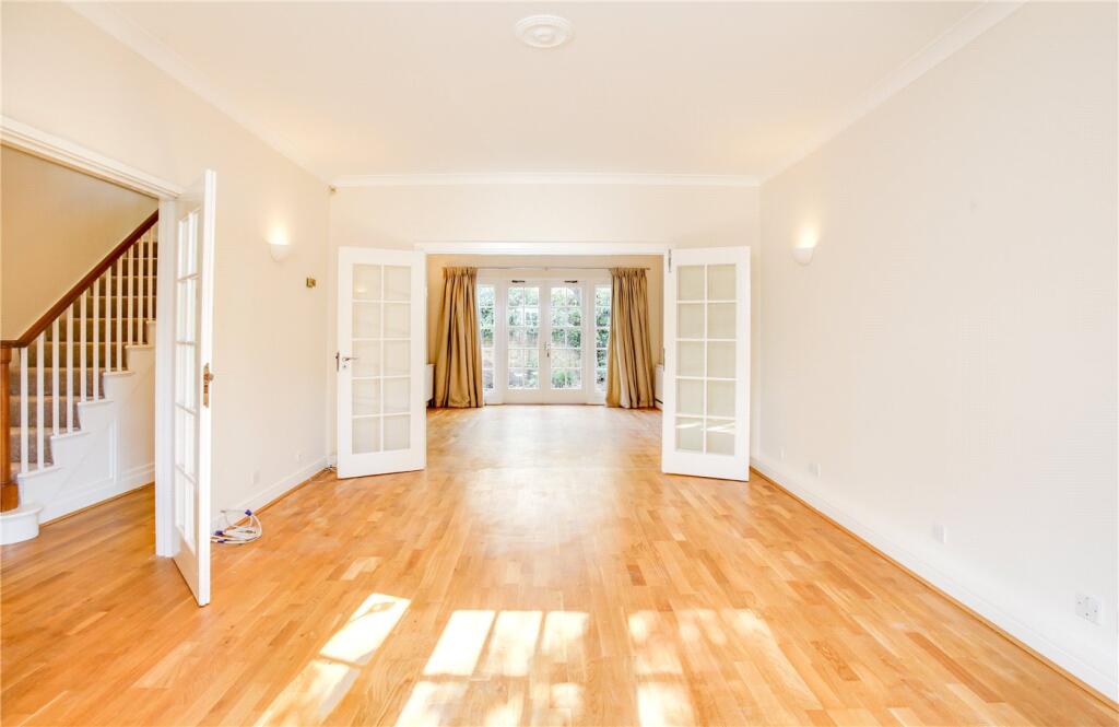 Main image of property: Pembroke Gardens Close, Kensington, London, W8