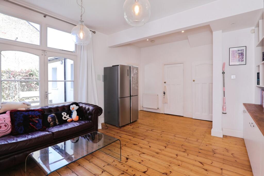 Property photo 9