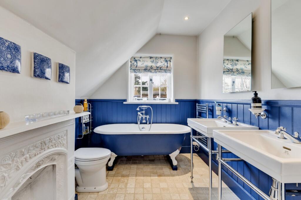 Additional image 24 of Danesbury Park Road, Welwyn, Hertfordshire, AL6