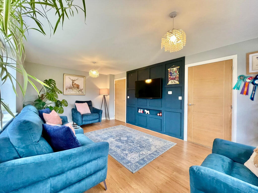 Didsbury Crescent, Northwich, CW9 photo 4