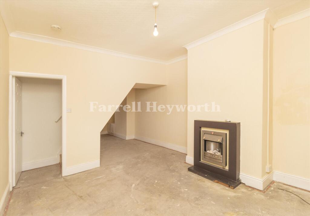 38 Maple Street, Barrow-In-Furness, Cumbria LA14 5DY photo 4