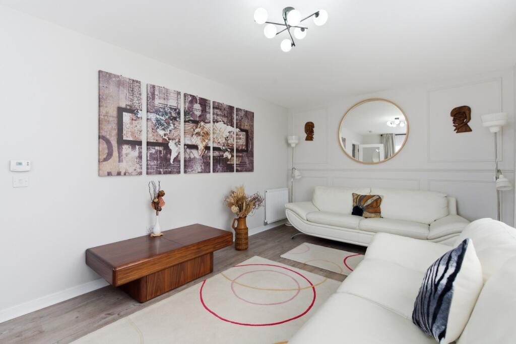 Kinniburgh Crescent, Whitburn, Bathgate, West Lothian, EH47 0SS photo 3