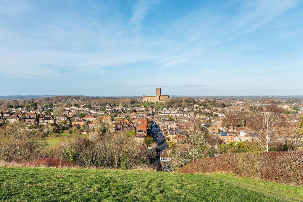 House in Guildford - View 5