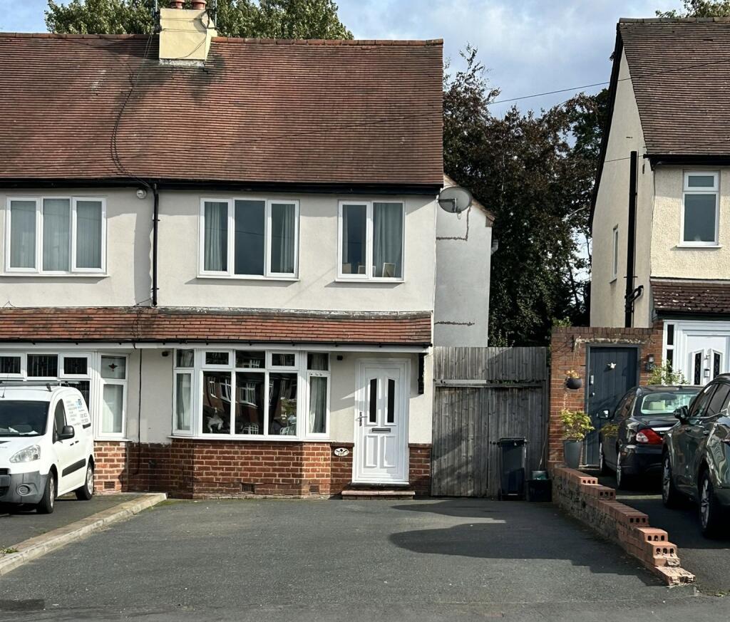 Main image of property: WOLLASTON - High Street