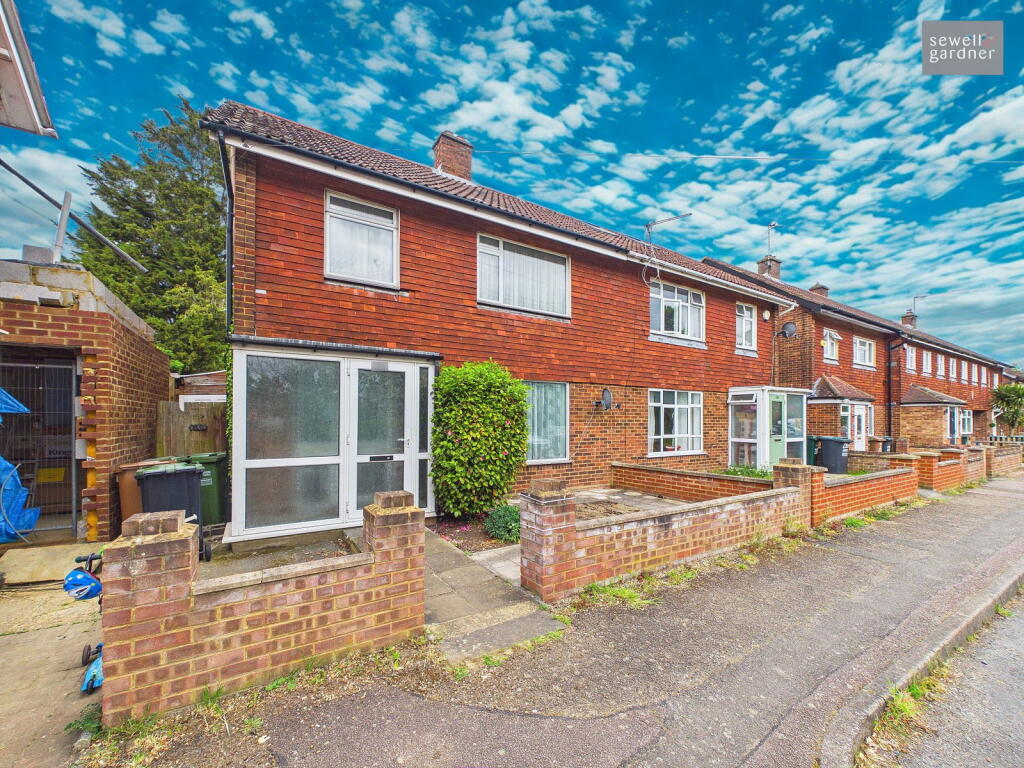 Main image of property: Baldwins Lane, Croxley Green, Rickmansworth, WD3 3LD