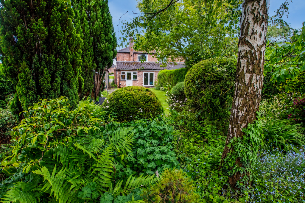 House in Northwich, Mere Heath - View 6