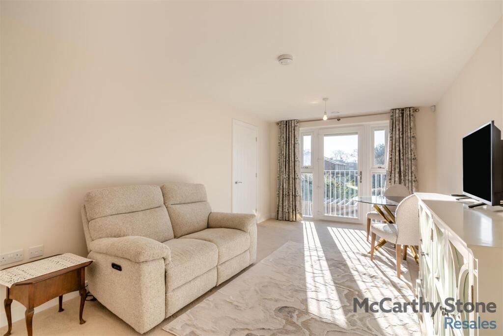 Walnut Tree Place, Goring Street, Goring-by-Sea, West Sussex, BN12 6NT - View 2