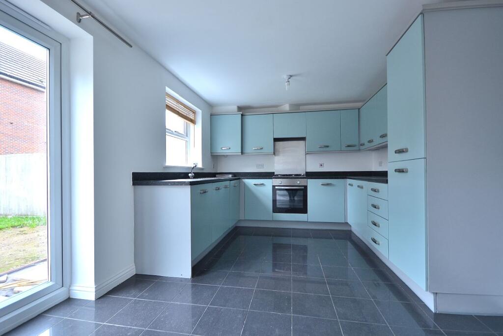 House in Gedling, Bestwood Village - View 5