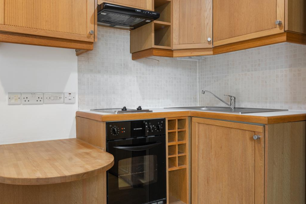 Apartment in London - More