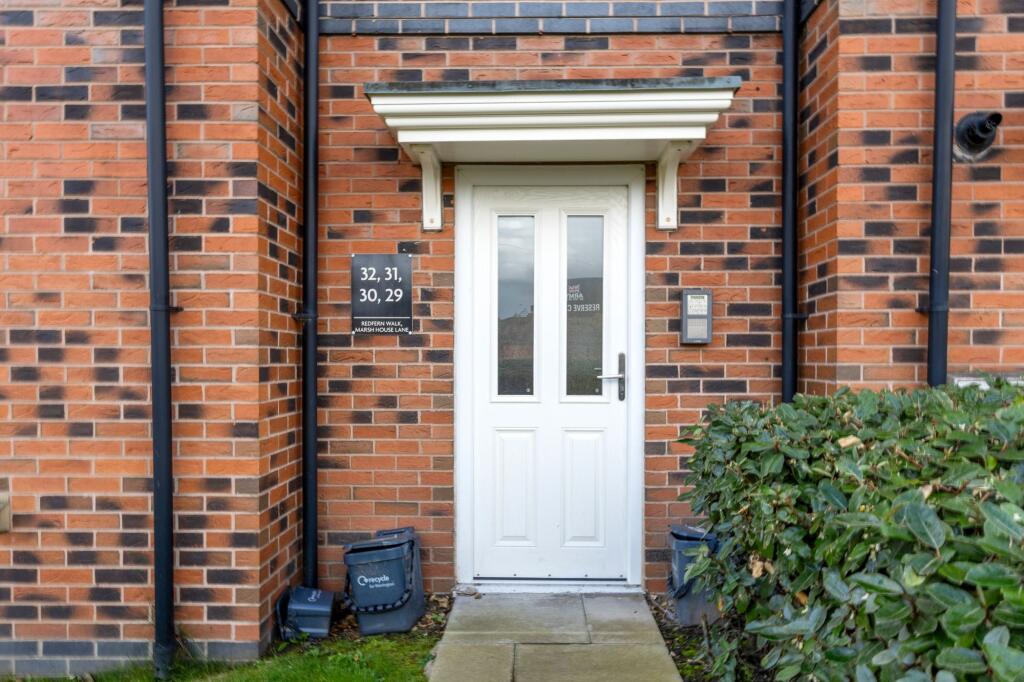 Apartment in Warrington - View 4