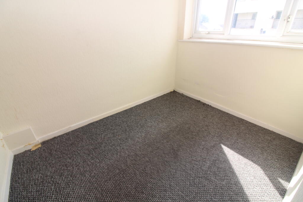 Apartment in Liverpool - More
