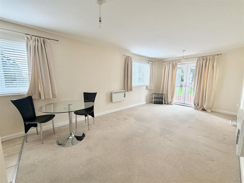 Apartment in Shrewsbury - View 5