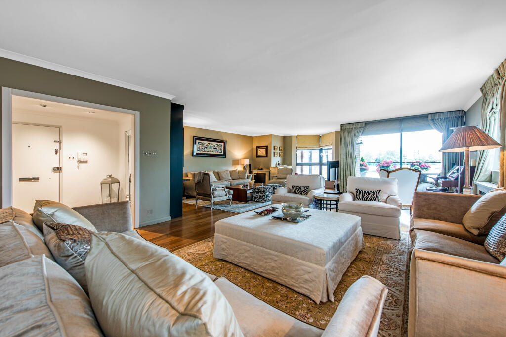 Main image of property: Waterside Point, Anhalt Street, Battersea, London, SW11