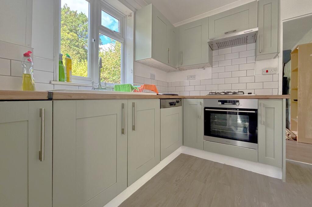 House in Southampton - View 5