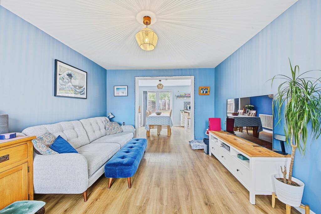 House in Northampton - View 3