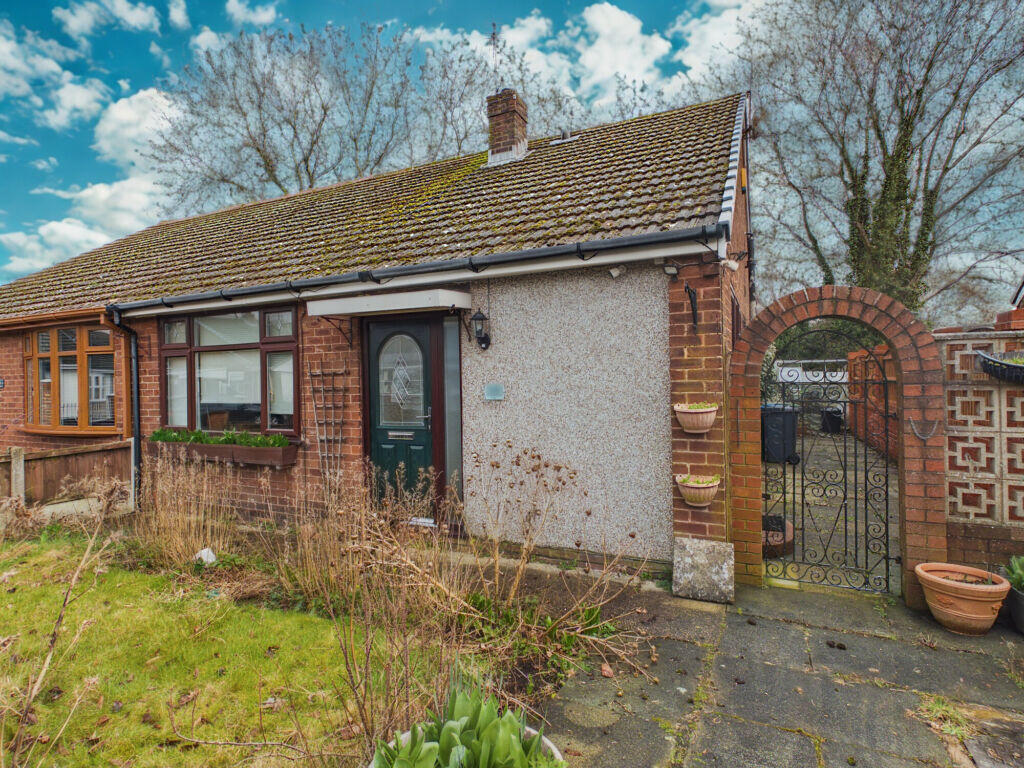 Main image of property: Sandringham Close, Pemberton, Wigan WN5 9EZ
