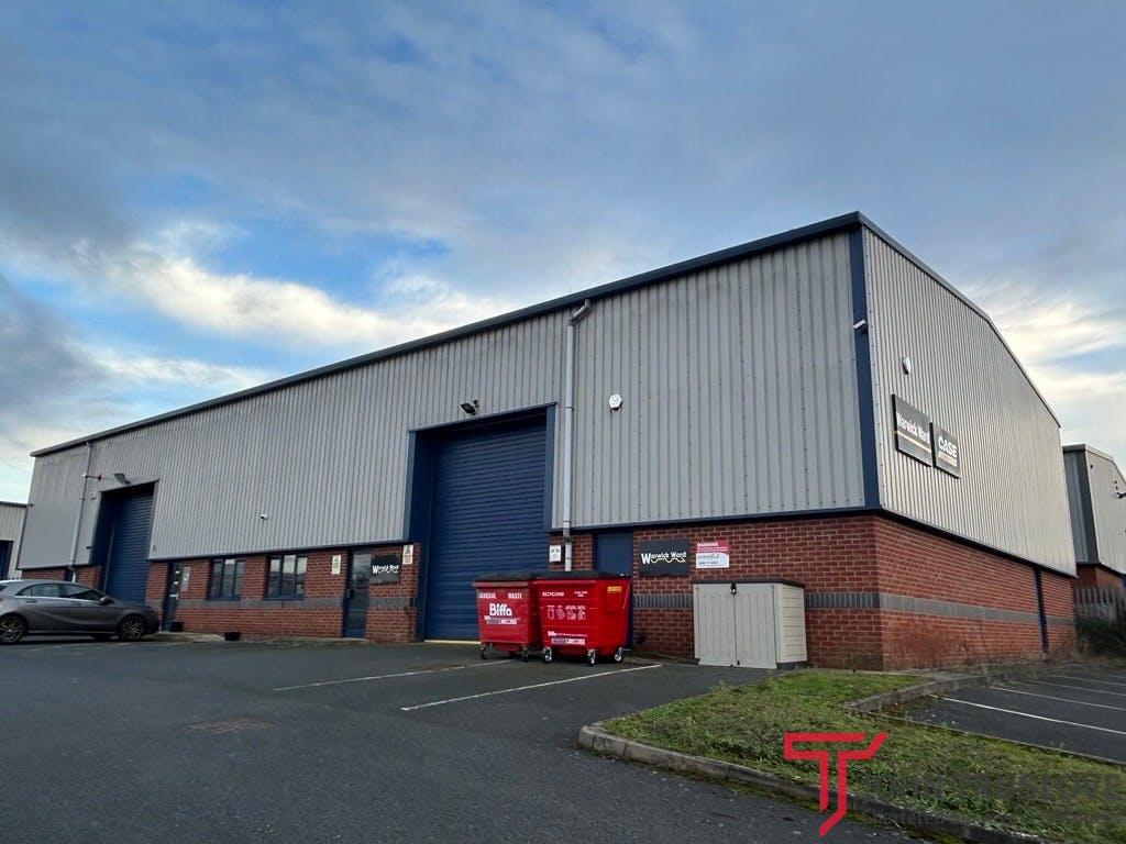 Unit 4 Harris Biz Park_External 2.jpg