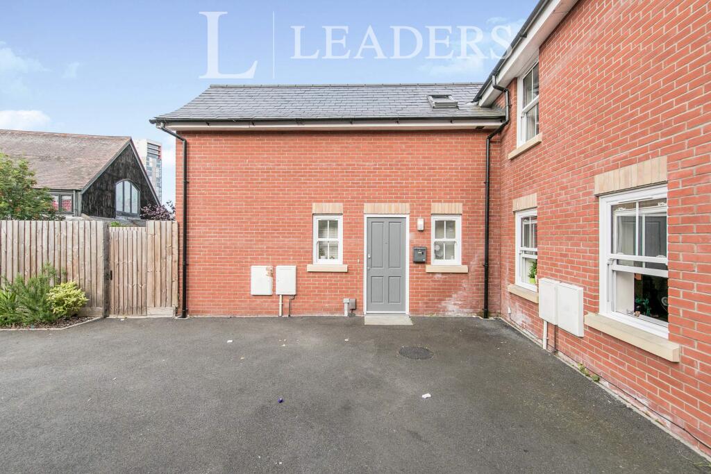 Main image of property: Stoke Mews, 31 Stoke Street, Ipswich, IP2