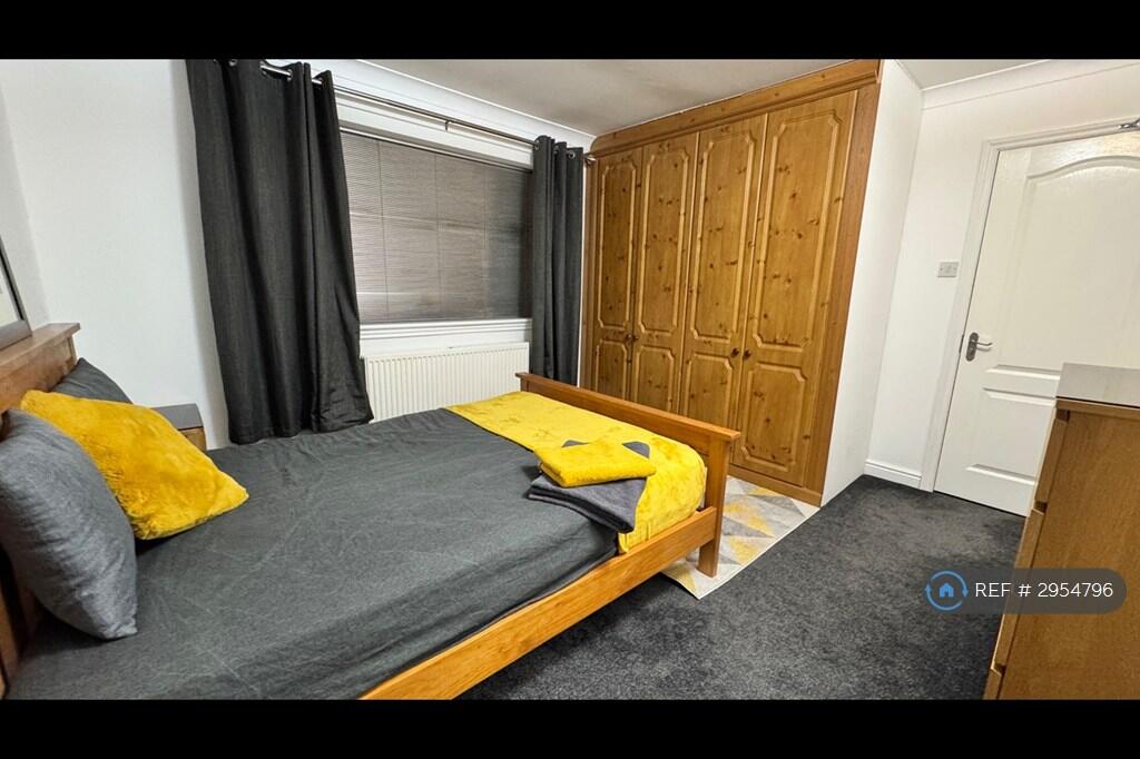 House in Walsall - View 4