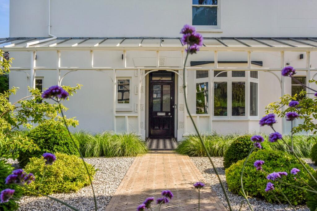 Beach Road, Emsworth PO10 - View 4
