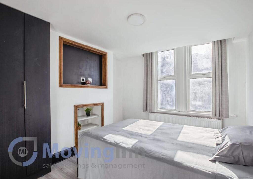 Main image of property: Plumstead Common Road, Woolwich, SE18 3AS