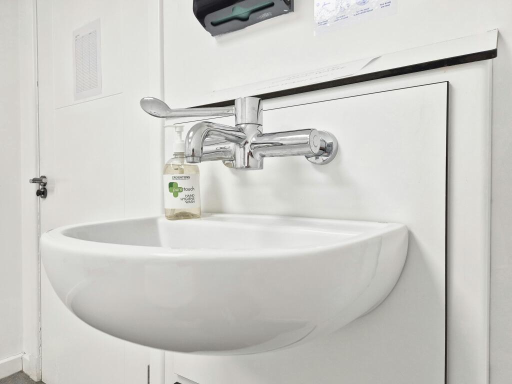 sink.jpg
