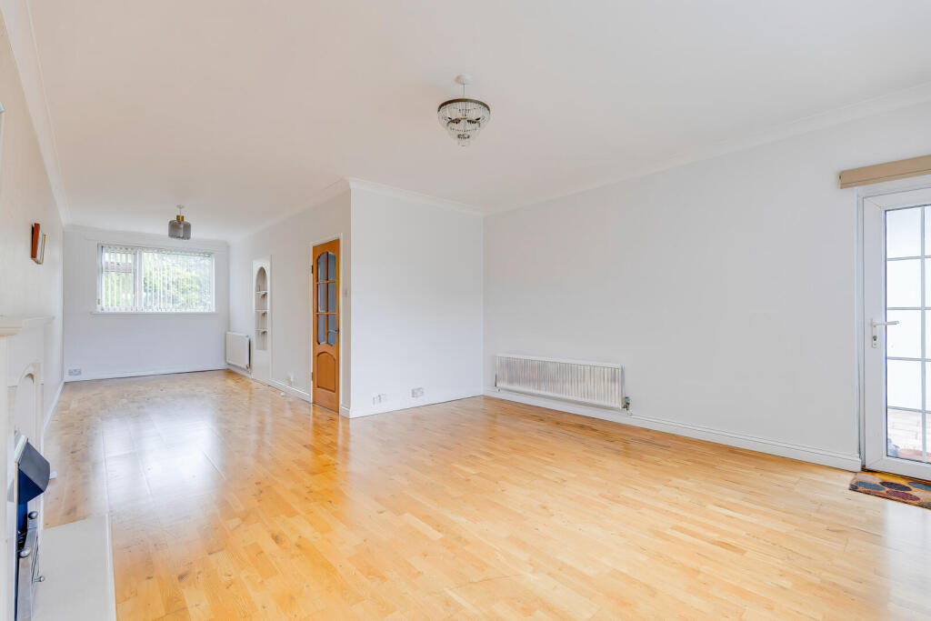 Apartment in Cardiff, Whitchurch - View 5